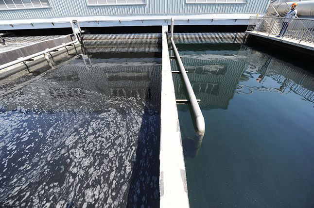 造紙白水池起泡怎么辦，可以用造紙白水池消泡劑嗎？